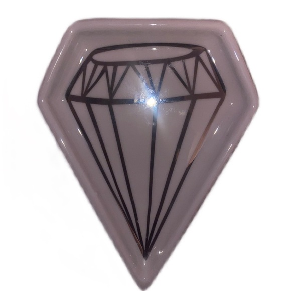 Diamond Shaped Jewelry Dish - Picture 3 of 4